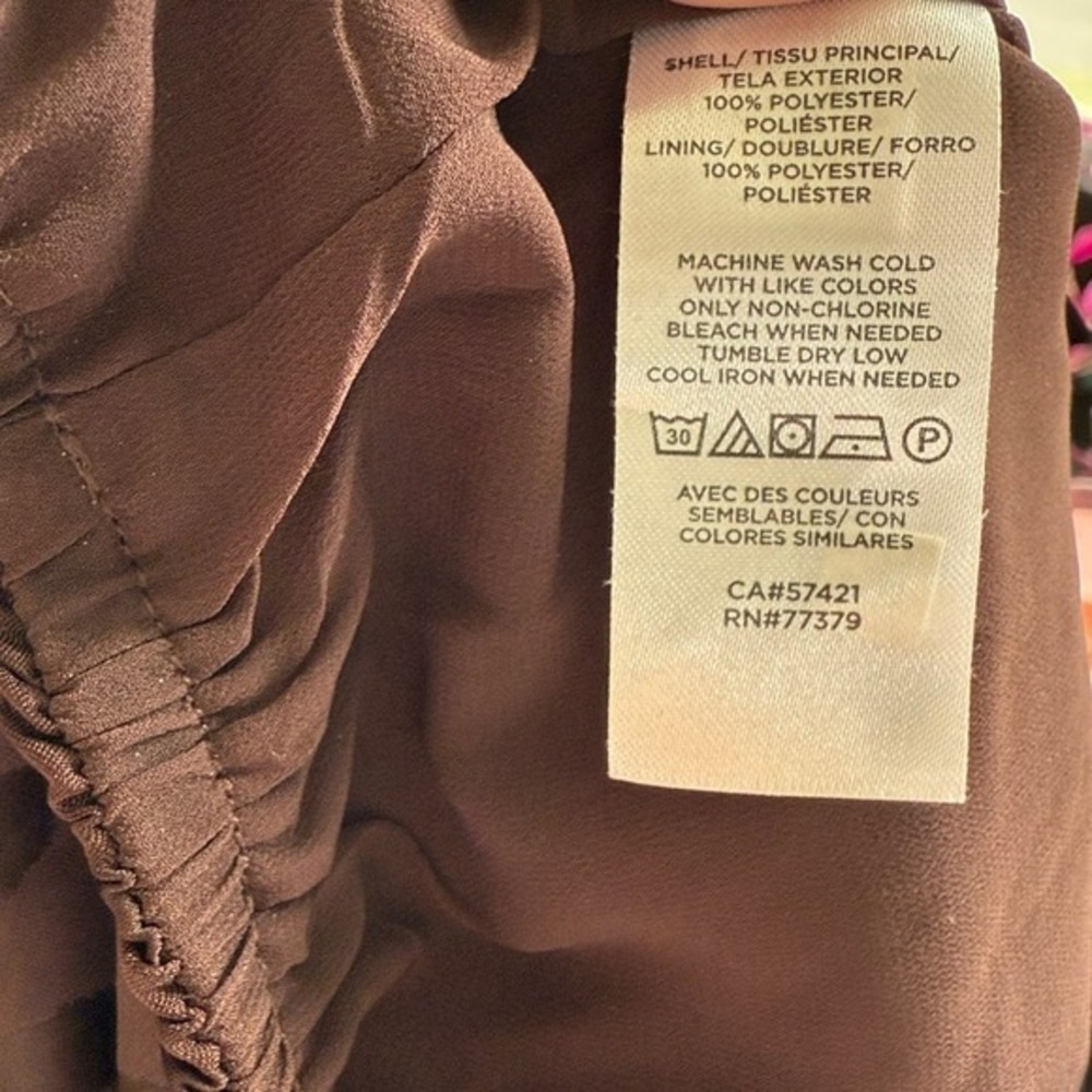 Ann Taylor Petite SP Brown Jacquard Dot Blouse Long Sleeve Officecore Work - Picture 7 of 7